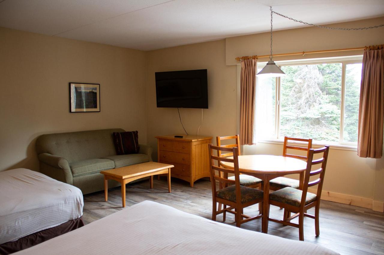 Manning Park Resort Zewnętrze zdjęcie